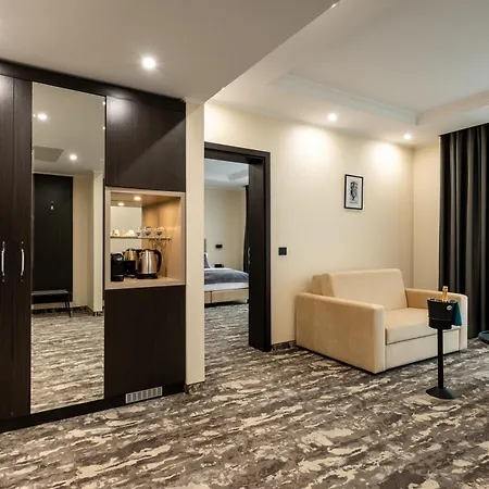 Empire Balneo &