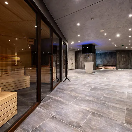 Empire Balneo & Hotel Hisarya