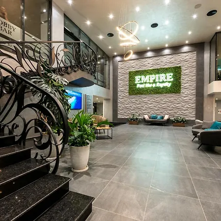 Empire Balneo & Hotell Chisarja