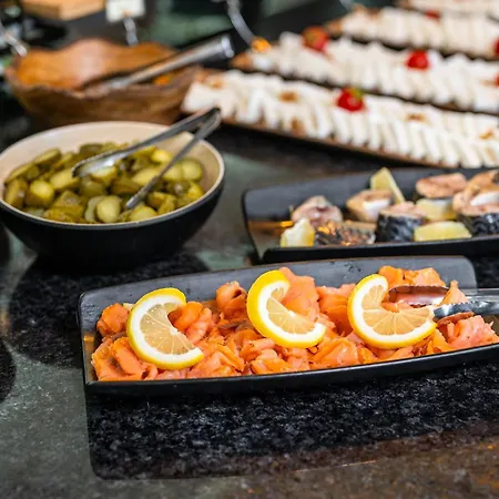 Empire Balneo & Hotel 5*