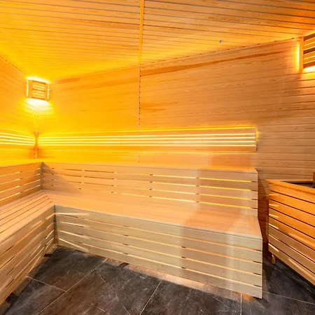 Empire Balneo & Hotel