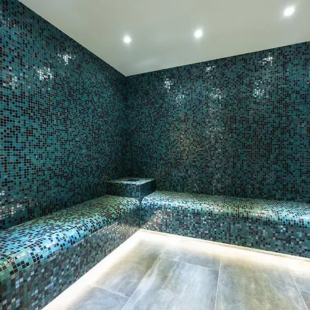 Empire Balneo & Hotel 5*