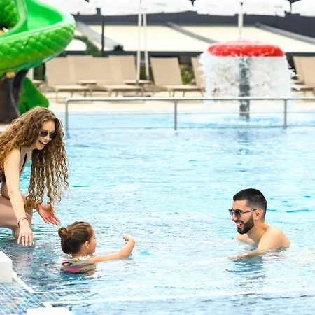 Hotell Empire Balneo & Chisarja
