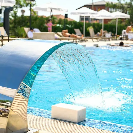 Empire Balneo & Hotell