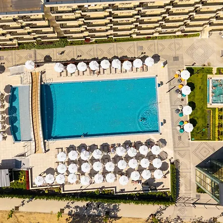Hotell Empire Balneo &