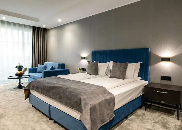 Empire Balneo & Хотел 5*