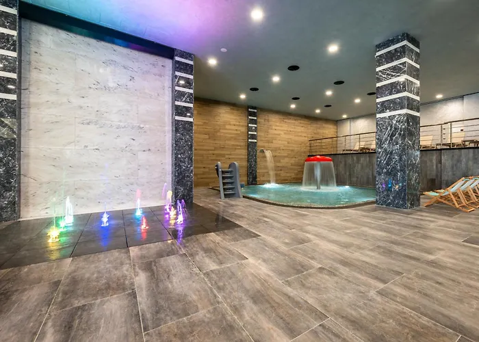 Empire Balneo & 5* Хисаря