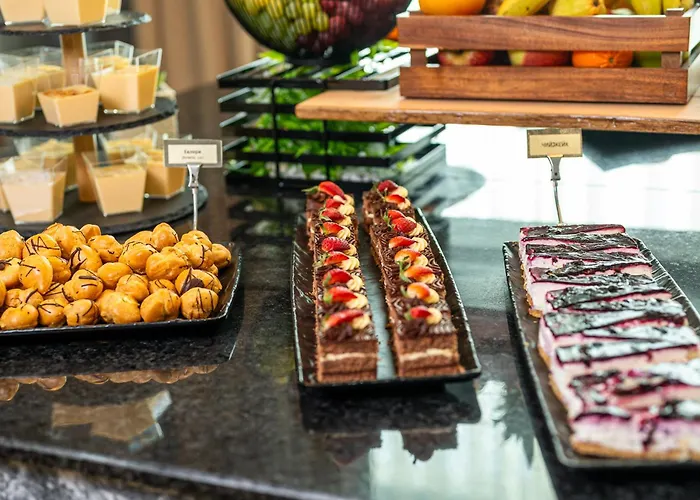 Хотел Empire Balneo & Хисаря