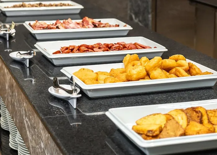 Empire Balneo & Хотел 5*