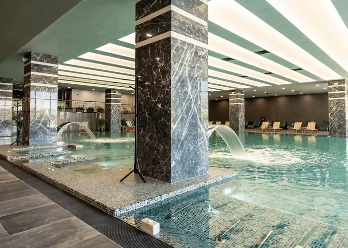 Empire Balneo & Хисаря